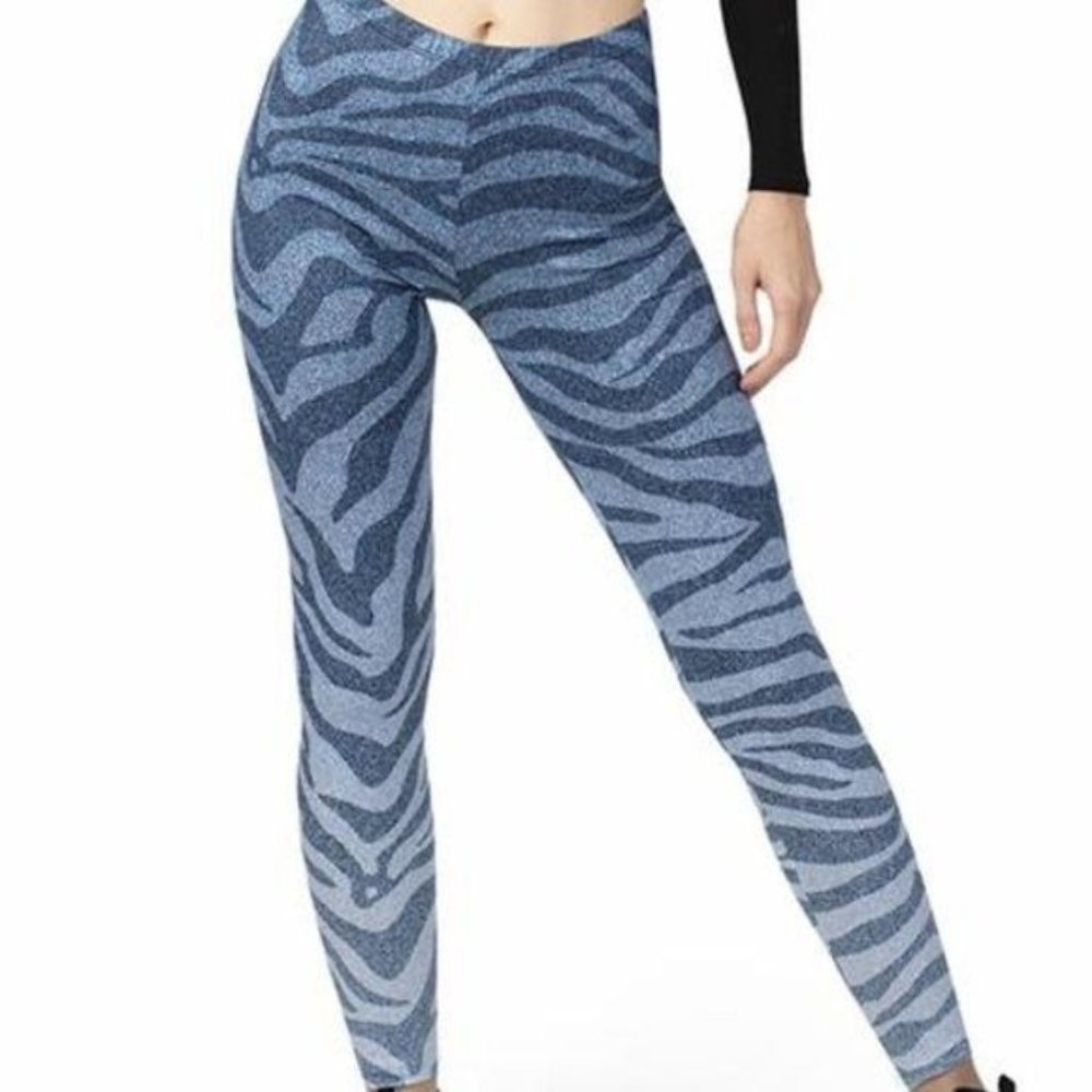 Miz Denim Blue Zebra Ombre 3D Illusion Graphic Leggings